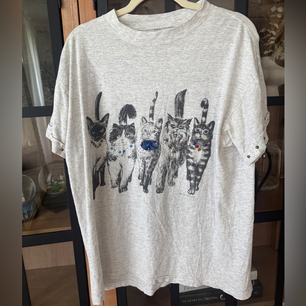 Vintage 1993 Cats embellished tee tshirt loft short sleeve graphic single stitch